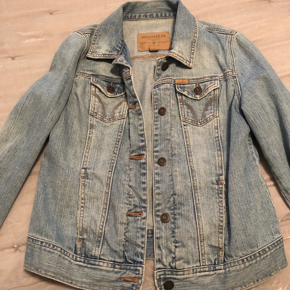 Women’s denim jacket